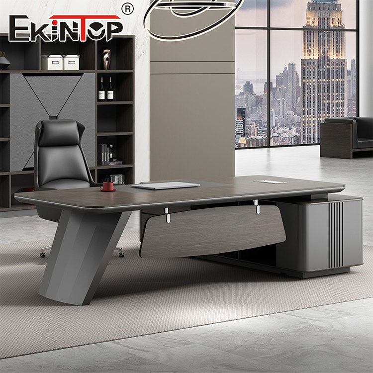 How to Pair Leather Office Chairs with Different Desk Styles