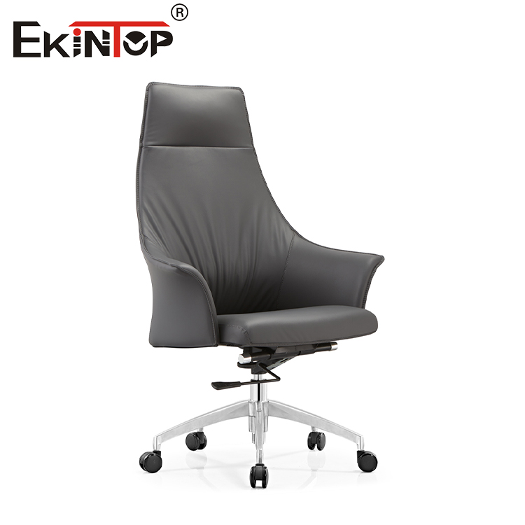 The Artistry of Leather Office Chairs: A Showcase of Material and Craftsmanship